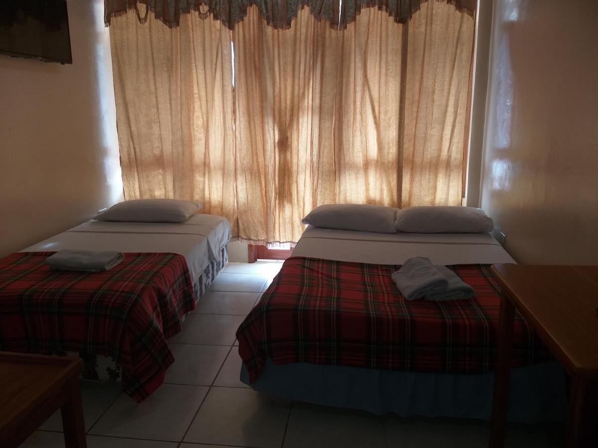 Hostal Miconia Puerto Ayora  Extérieur photo