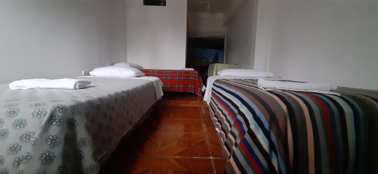 Hostal Miconia Puerto Ayora  Extérieur photo