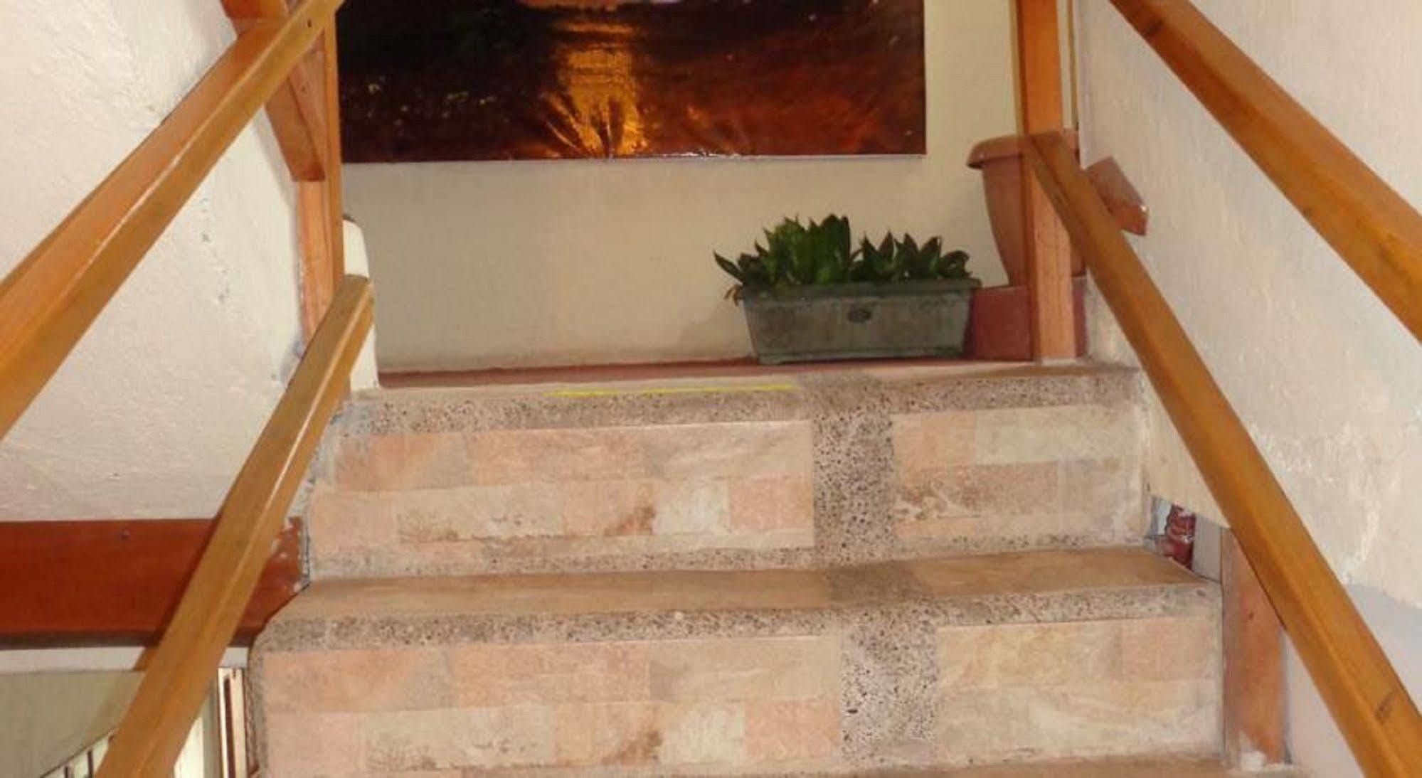 Hostal Miconia Puerto Ayora  Extérieur photo